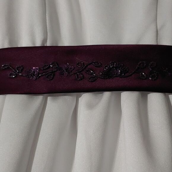 David's Bridal All-over satin tea-length ball gown flower girl  dress Sz 6 - Picture 4 of 11